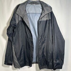 Columbia Men's Charcoal and Light Gray Windbreaker